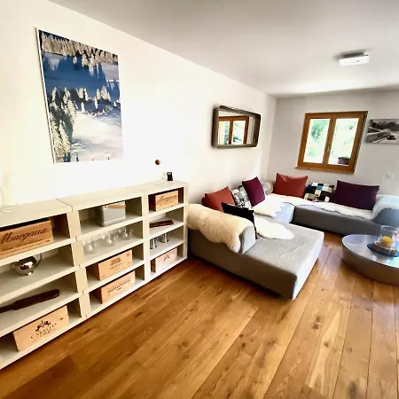 Apartment Chesery 1