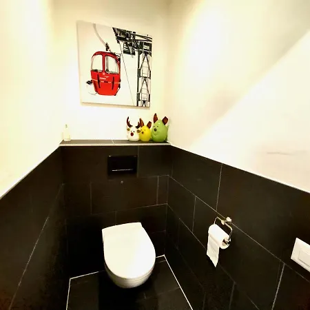 Chesery 1 * Μόργκινς